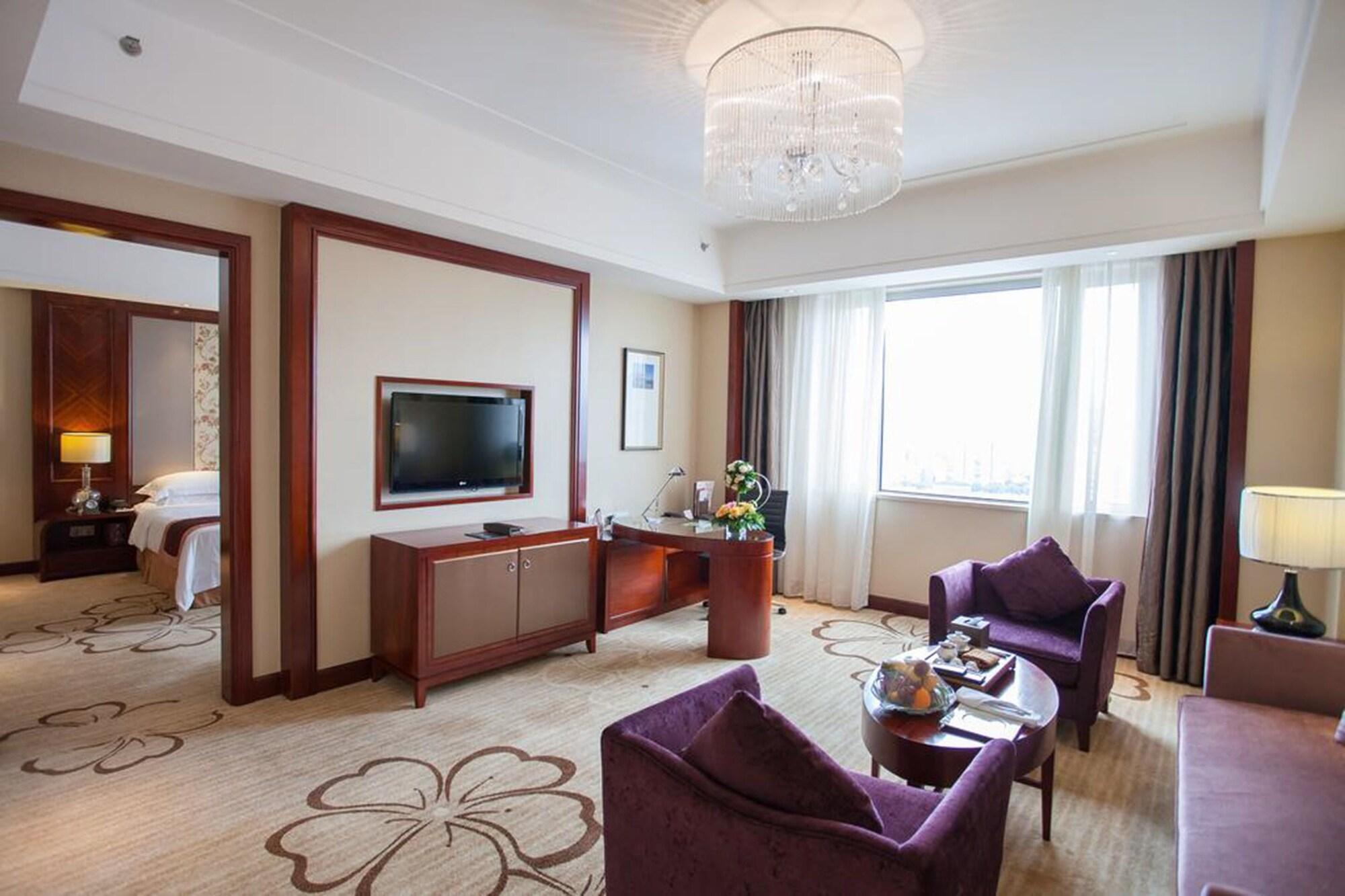 Ramada Plaza Shaoguan City Centre Eksteriør bilde