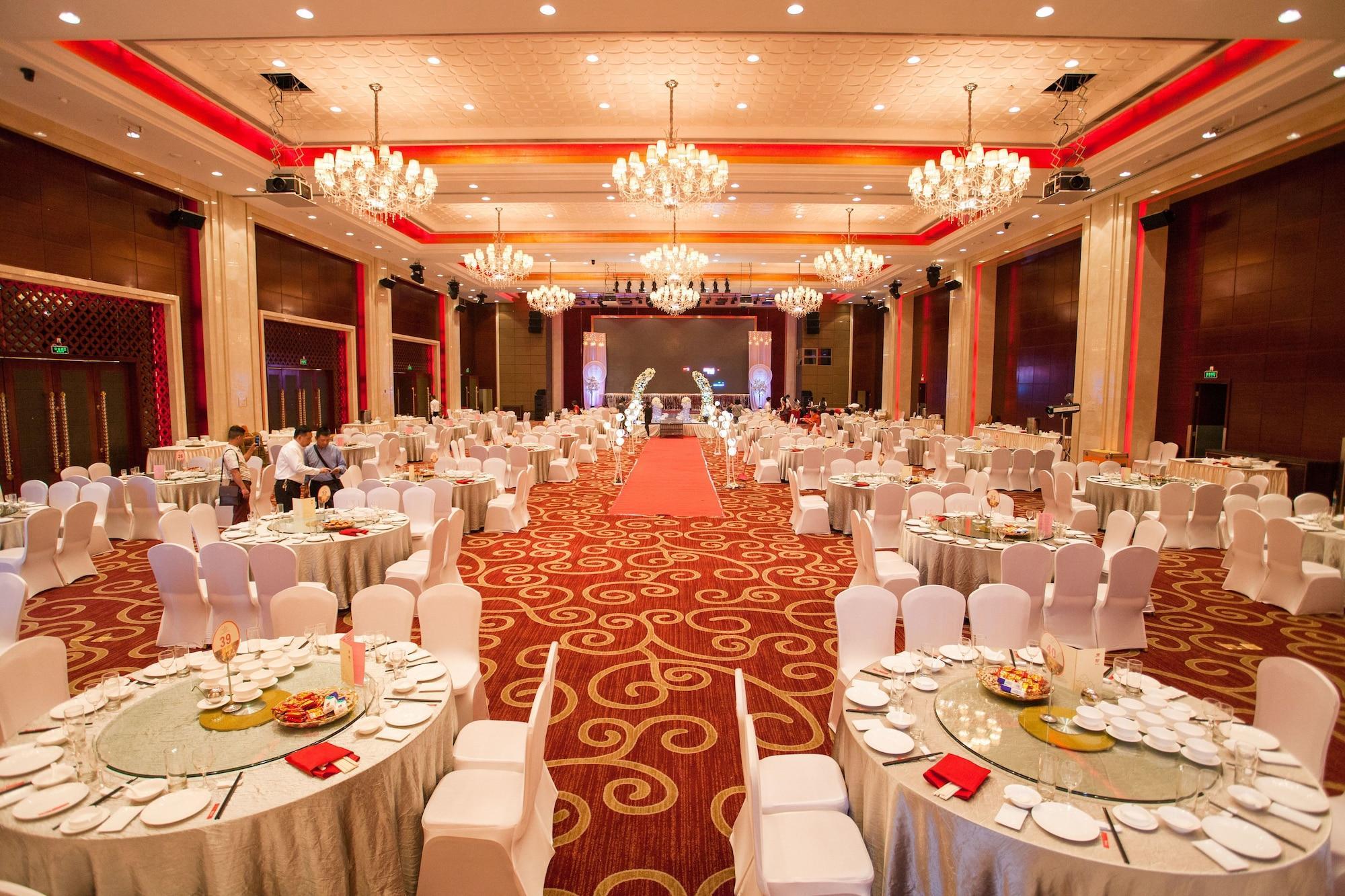 Ramada Plaza Shaoguan City Centre Eksteriør bilde