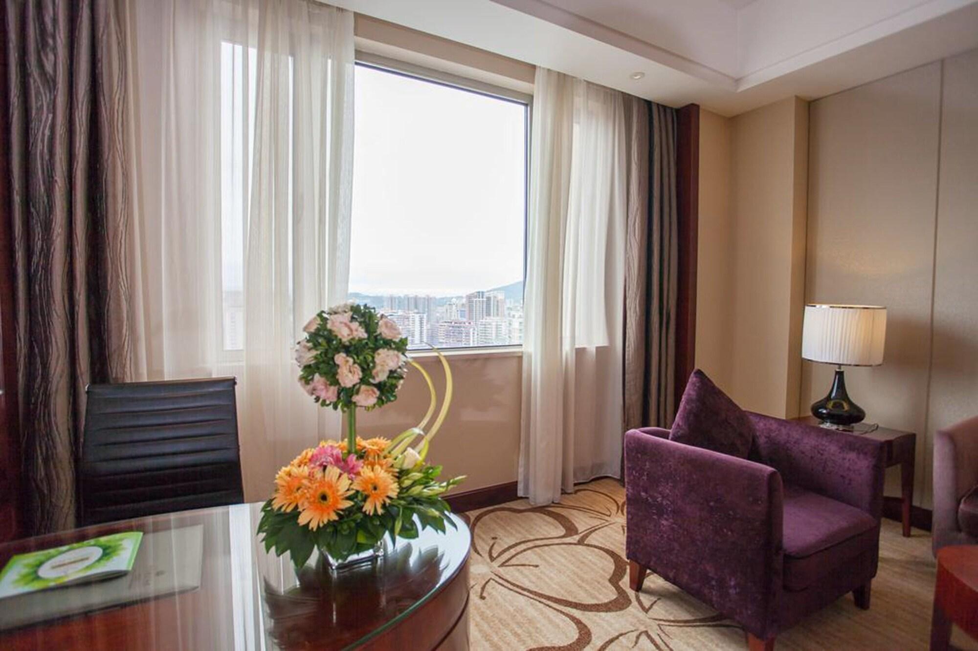 Ramada Plaza Shaoguan City Centre Eksteriør bilde