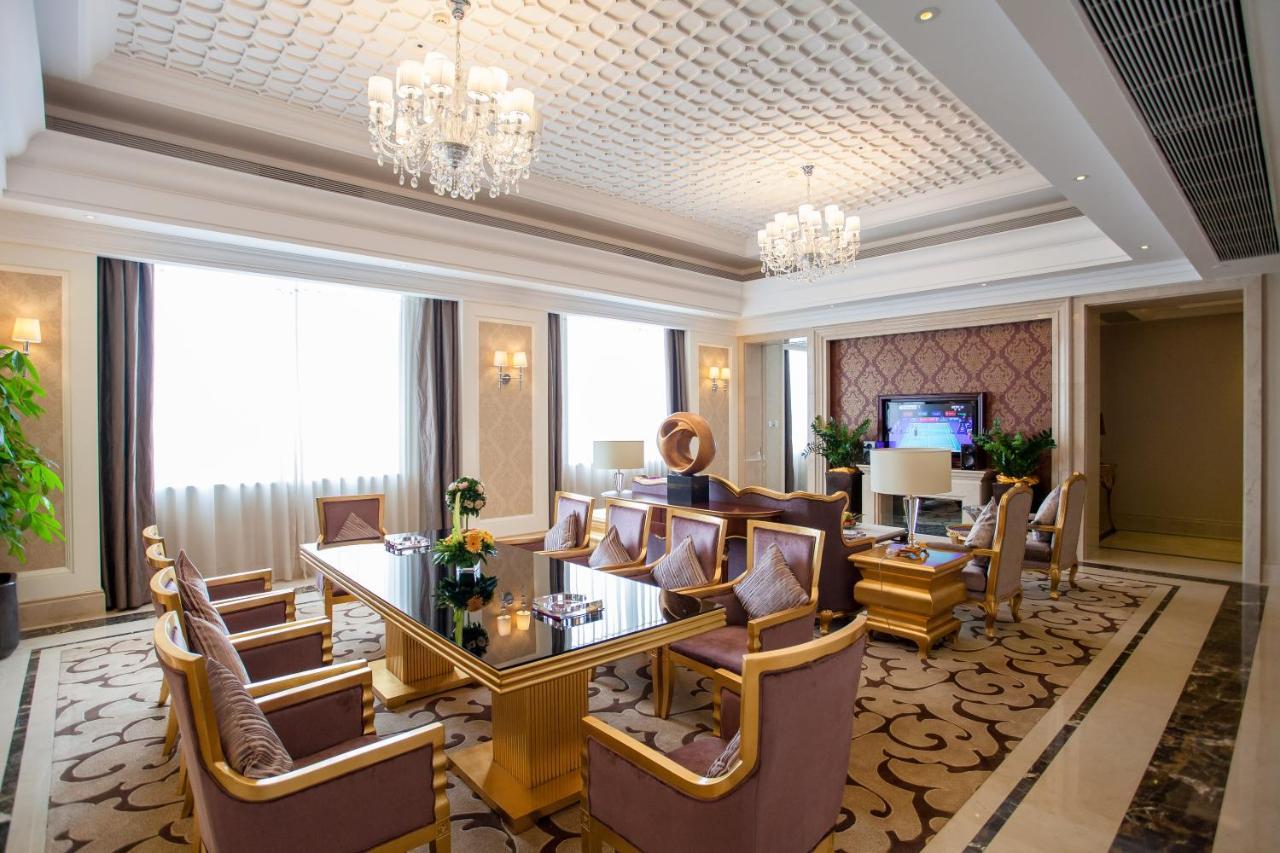Ramada Plaza Shaoguan City Centre Eksteriør bilde
